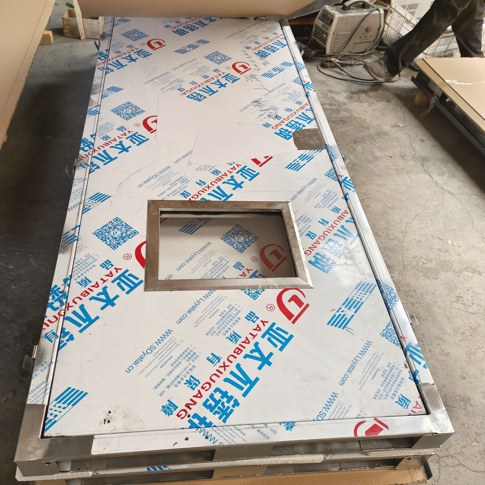 果洛铅门的使用寿命是多少呢