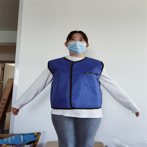 果洛铅衣的使用方法是什么,需要穿在里面吗